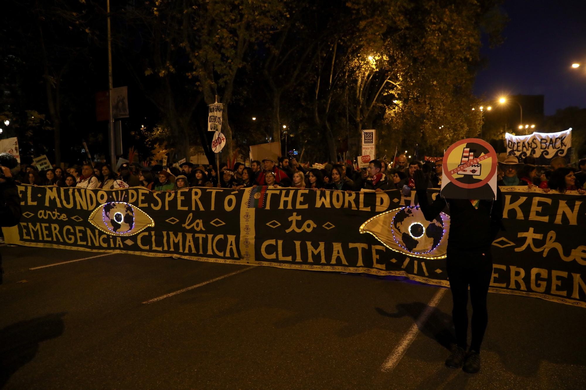 Cabecera manifestación por el clima